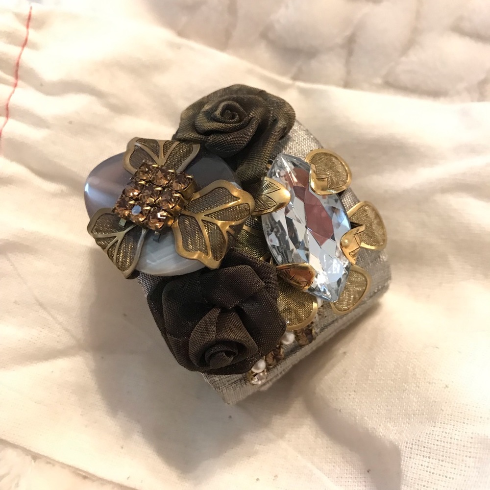 Chunky cuff bracelet